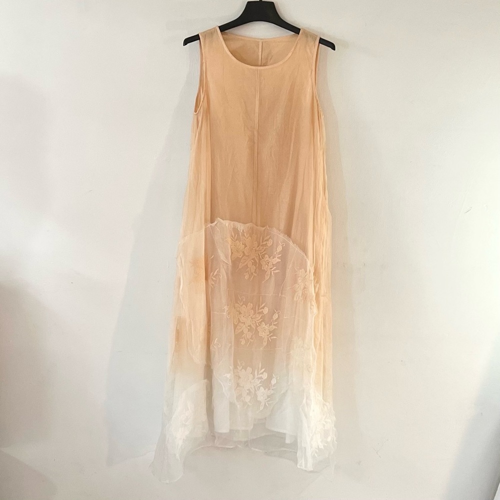 Floral Embroidered Silk Organza Dress size Small